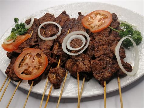  Suya? A Smoky Delight and Spicy Sensation Awaiting Your Palate